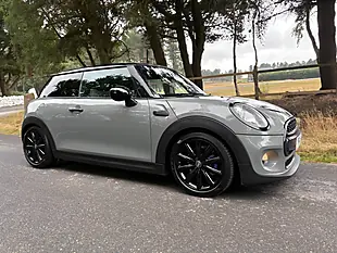 Used 2014 MINI Hatch Cooper Grey - Interior and Exterior details 2