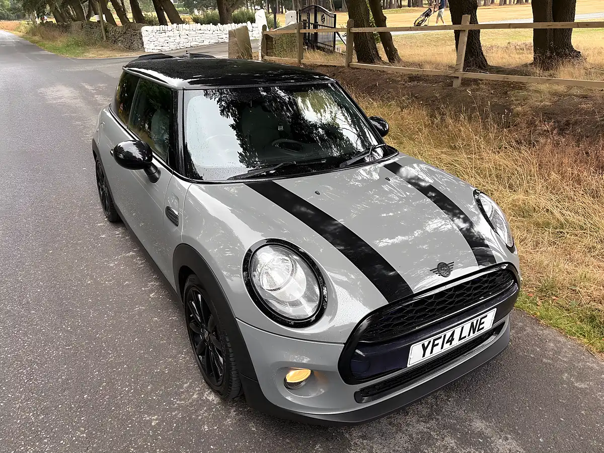 Used 2014 MINI Hatch Cooper Grey - Interior and Exterior details 8