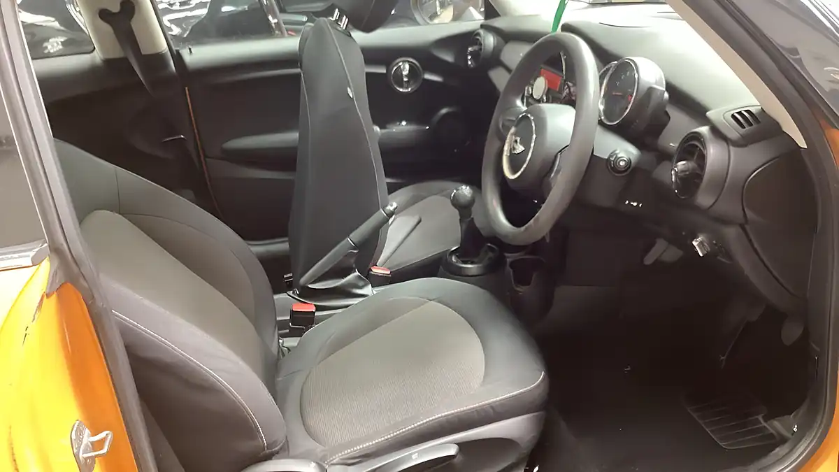 Used 2014 MINI Hatch Cooper Orange - Interior and Exterior details 10