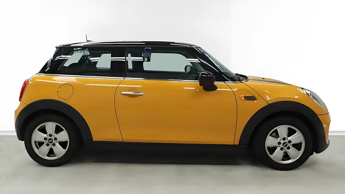 Used 2014 MINI Hatch Cooper Orange - Interior and Exterior details 5
