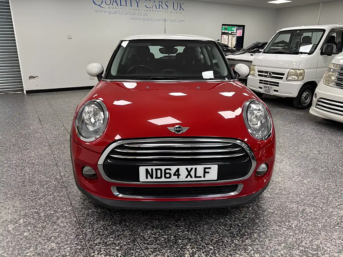 Used 2014 MINI Hatch Cooper Red - Interior and Exterior details 7