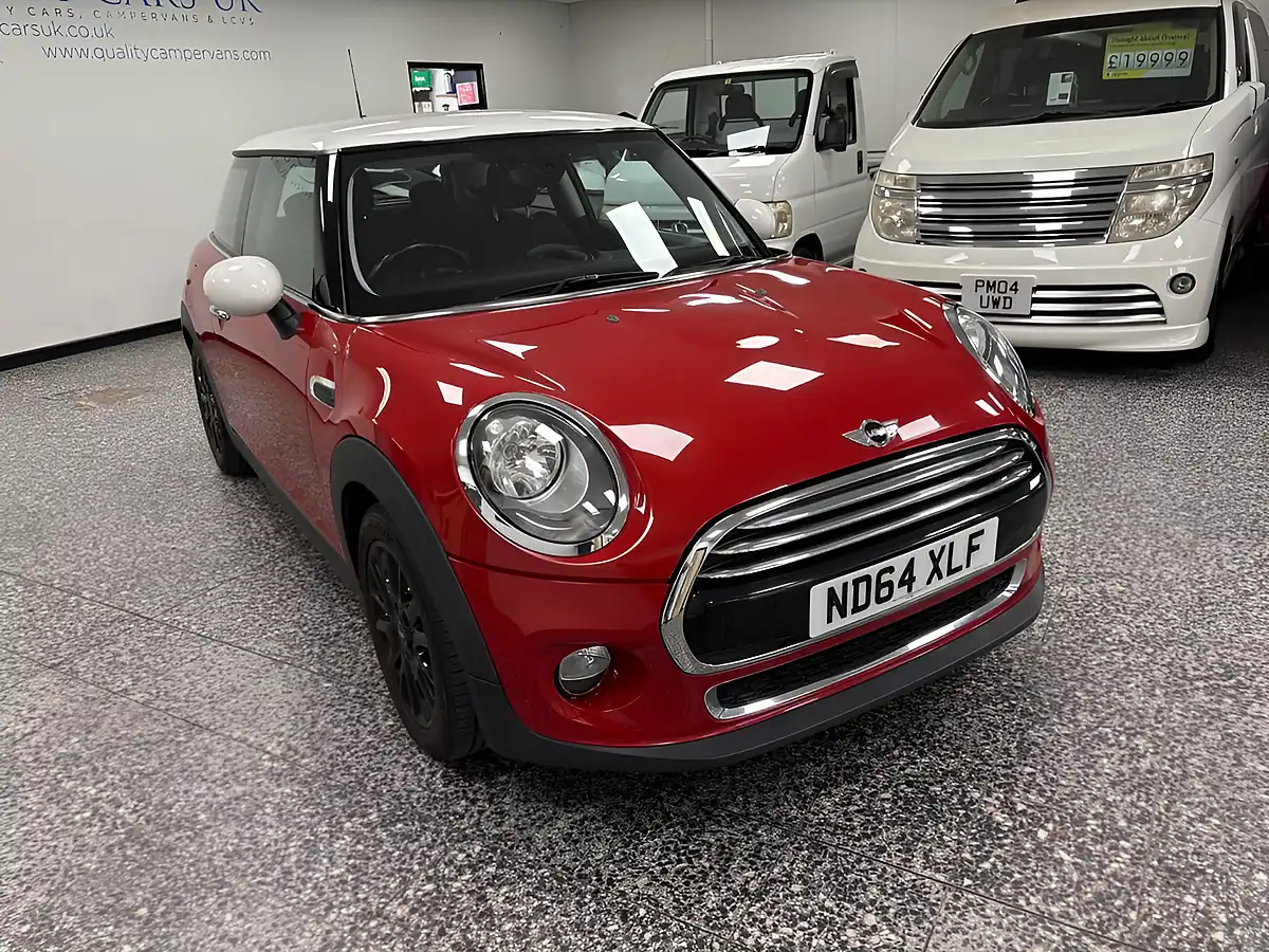 Used 2014 MINI Hatch Cooper Red - Interior and Exterior details 8