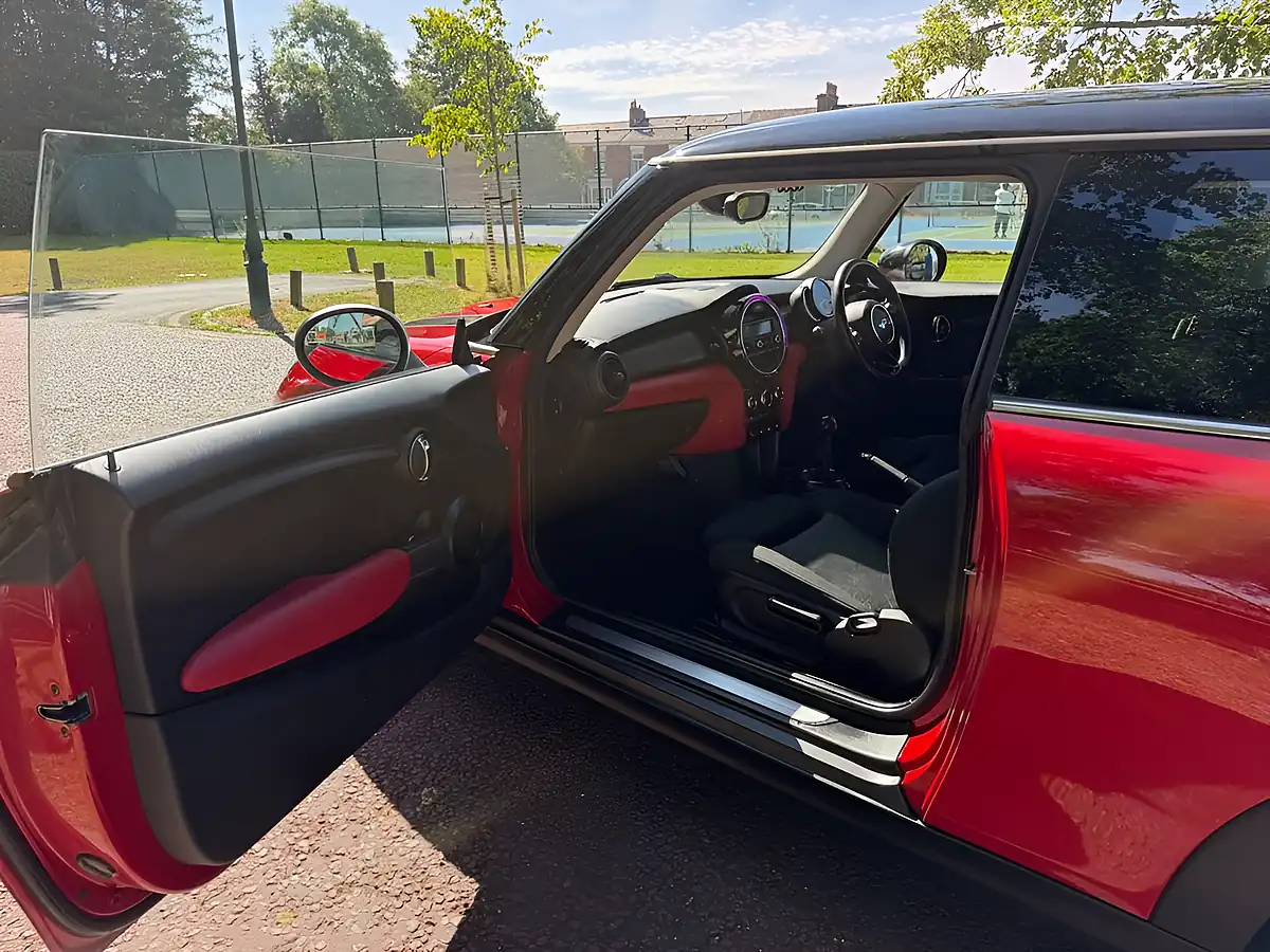 Used 2014 MINI Hatch Cooper Red - Interior and Exterior details 11