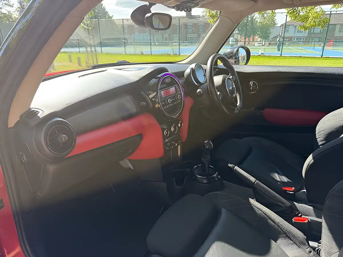 Used 2014 MINI Hatch Cooper Red - Interior and Exterior details 15