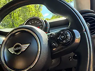 Used 2014 MINI Hatch Cooper Red - Interior and Exterior details 20