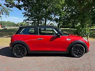 Used 2014 MINI Hatch Cooper Red - Interior and Exterior details 5