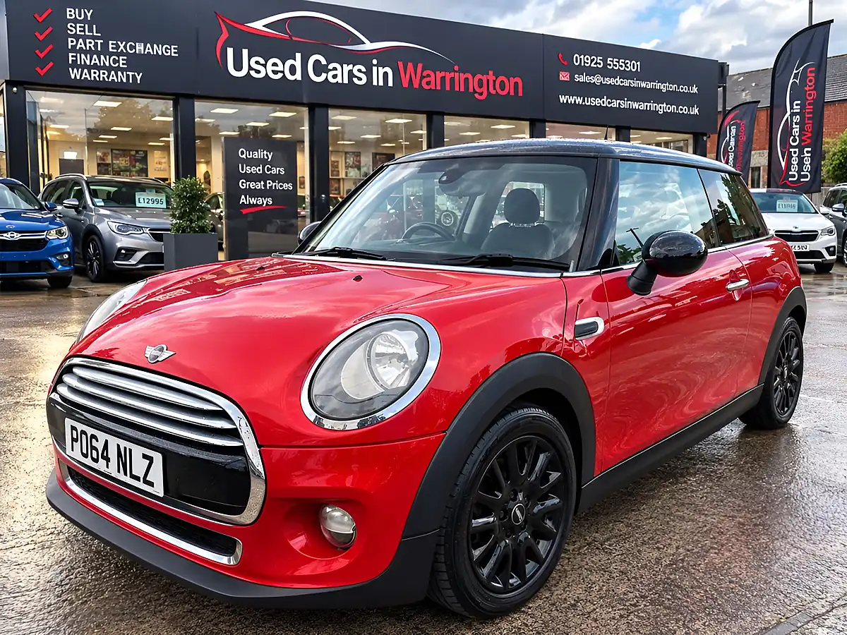Used 2014 MINI Hatch Cooper Red - Interior and Exterior details 2