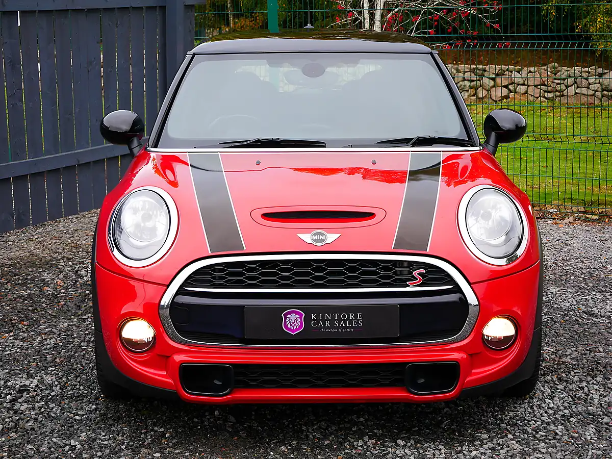 Used 2014 MINI Hatch Cooper S Blazing Red - Interior and Exterior details 3