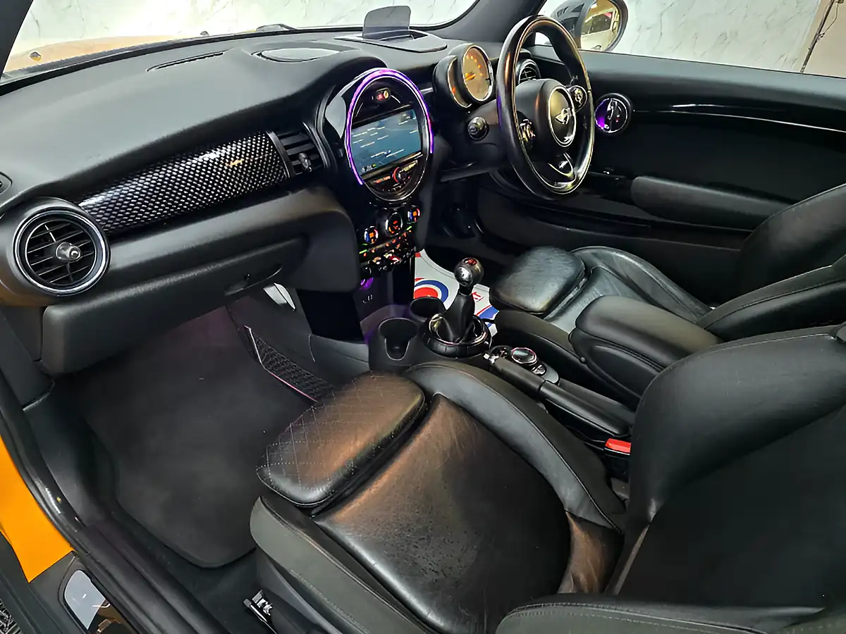 Used 2014 MINI Hatch Cooper S Volcanic Orange - Interior and Exterior details 13