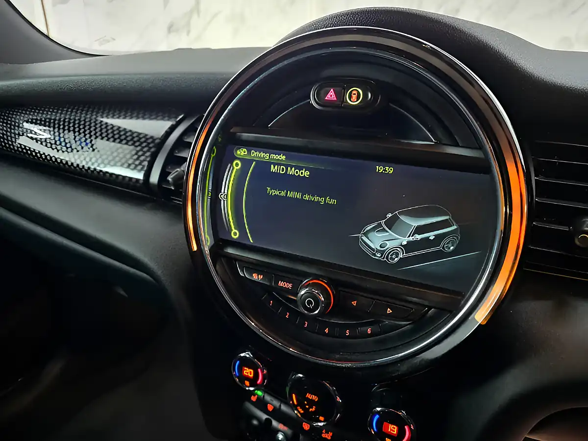 Used 2014 MINI Hatch Cooper S Volcanic Orange - Interior and Exterior details 16