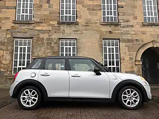 Used 2014 MINI Hatch Cooper Silver - Interior and Exterior details 10