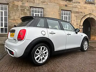 Used 2014 MINI Hatch Cooper Silver - Interior and Exterior details 16