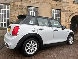 Used 2014 MINI Hatch Cooper Silver - Interior and Exterior details 17