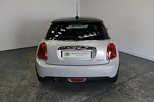 Used 2014 MINI Hatch Cooper Silver - Interior and Exterior details 10