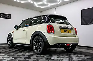 Used 2014 MINI Hatch Cooper White - Interior and Exterior details 12