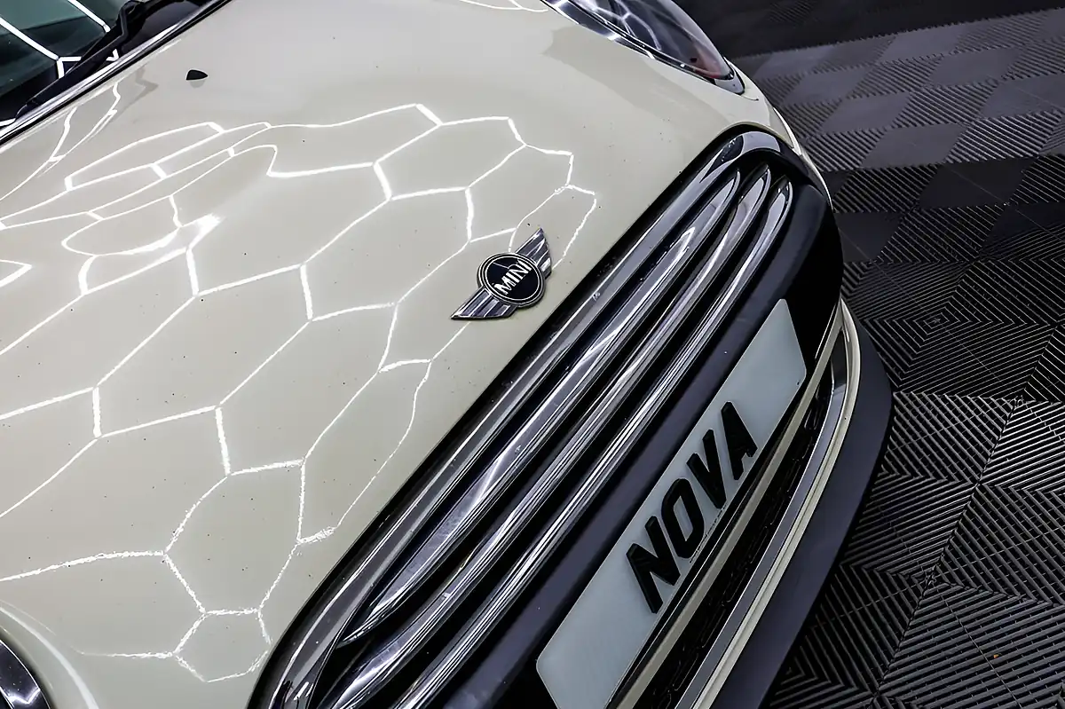 Used 2014 MINI Hatch Cooper White - Interior and Exterior details 19