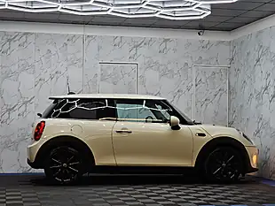 Used 2014 MINI Hatch Cooper White - Interior and Exterior details 10