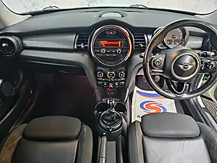 Used 2014 MINI Hatch Cooper White - Interior and Exterior details 11