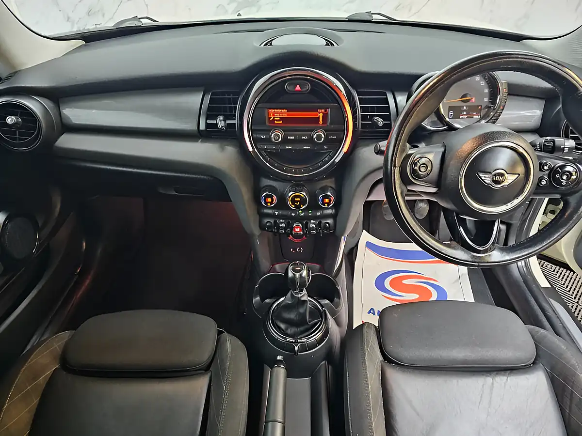 Used 2014 MINI Hatch Cooper White - Interior and Exterior details 11