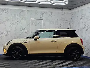 Used 2014 MINI Hatch Cooper White - Interior and Exterior details 8