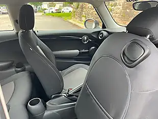 Used 2014 MINI Hatch Cooper White - Interior and Exterior details 12