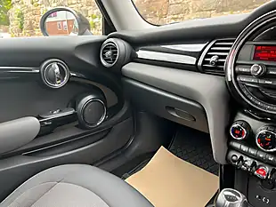 Used 2014 MINI Hatch Cooper White - Interior and Exterior details 16