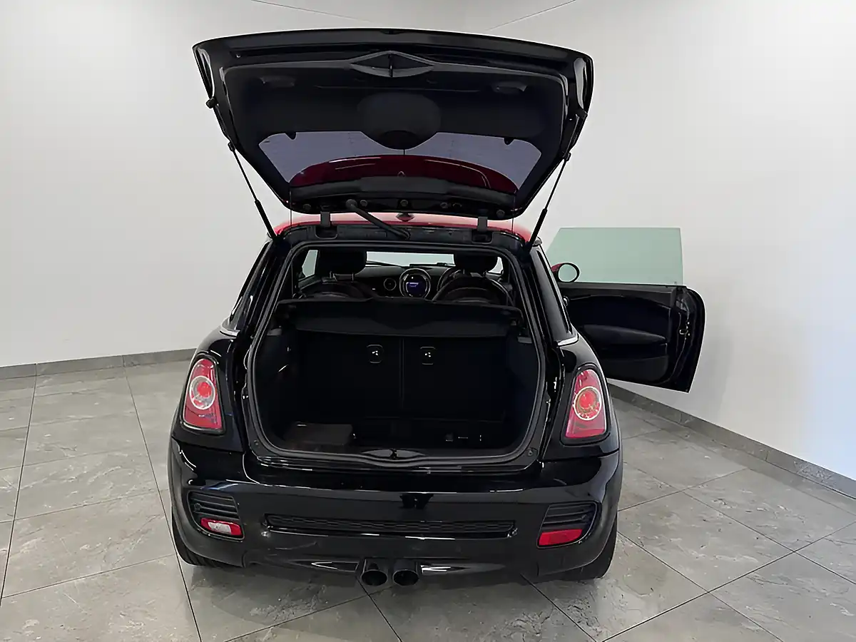 Used 2014 MINI Hatch John Cooper Works Black - Interior and Exterior details 14