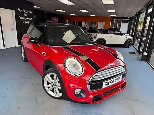 2014 MINI Hatch 1.5 Cooper JCW Sports Pack