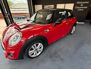 Used 2014 MINI Hatch John Cooper Works Sports Pack Red - Interior and Exterior details 5