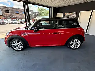 Used 2014 MINI Hatch John Cooper Works Sports Pack Red - Interior and Exterior details 6