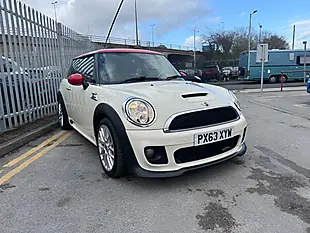 Used 2014 MINI Hatch John Cooper Works White - Interior and Exterior details 4