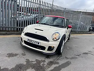 Used 2014 MINI Hatch John Cooper Works White - Interior and Exterior details 8