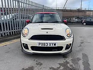 Used 2014 MINI Hatch John Cooper Works White - Interior and Exterior details 9