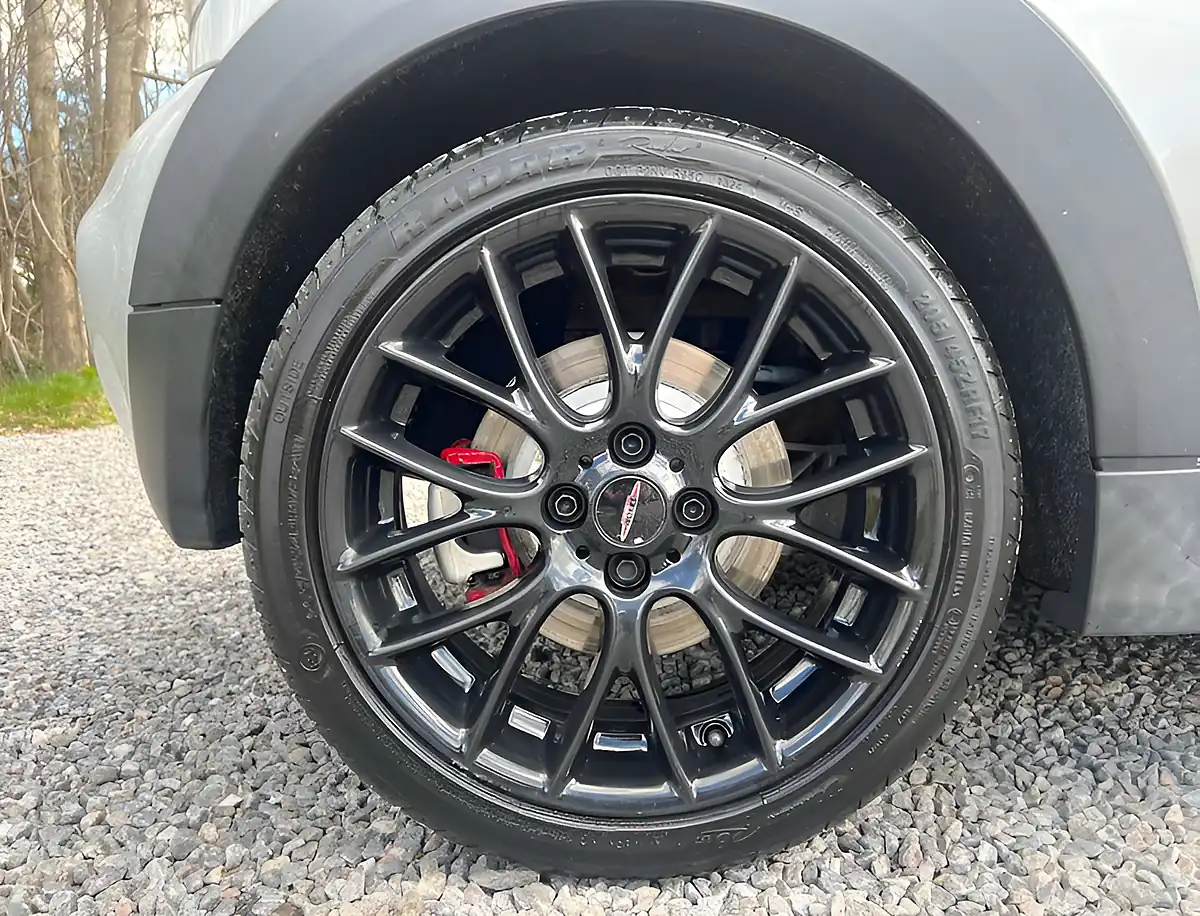 Used 2014 MINI Hatch John Cooper Works White Silver - Interior and Exterior details 10