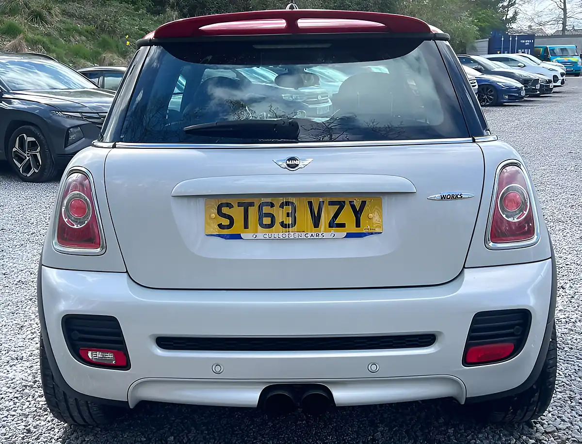 Used 2014 MINI Hatch John Cooper Works White Silver - Interior and Exterior details 4