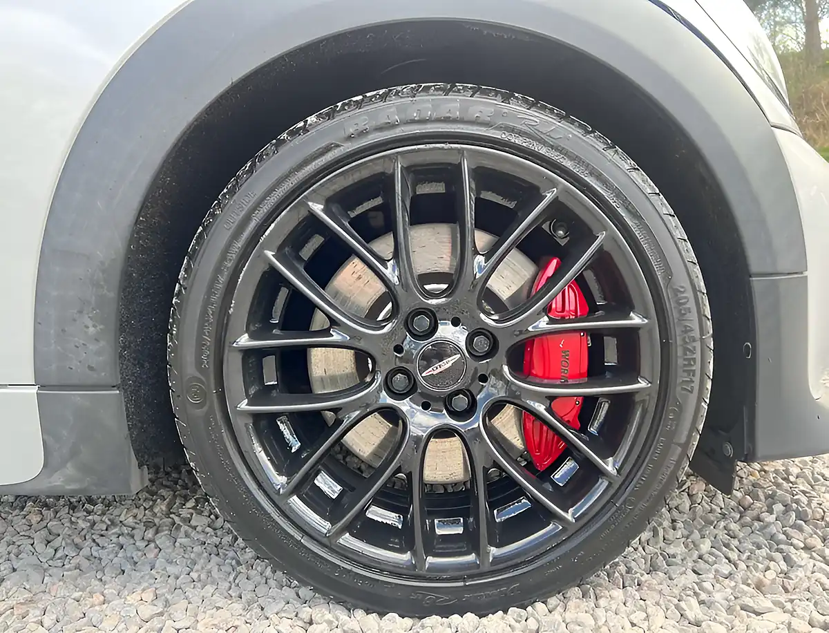 Used 2014 MINI Hatch John Cooper Works White Silver - Interior and Exterior details 9