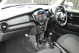 Used 2014 MINI Hatch One Pepper White - Interior and Exterior details 10