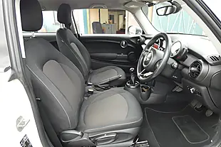 Used 2014 MINI Hatch One Pepper White - Interior and Exterior details 8