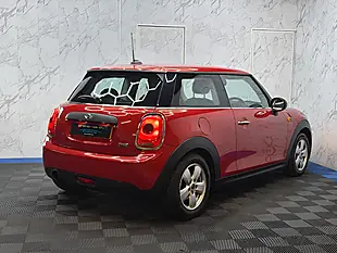 Used 2014 MINI Hatch One Red - Interior and Exterior details 7