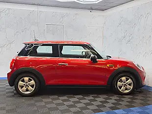 Used 2014 MINI Hatch One Red - Interior and Exterior details 8