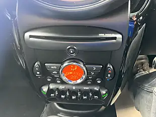 Used 2014 MINI Paceman Chili Ii Pack Absolute Black Metallic - Interior and Exterior details 17
