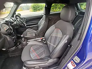 Used 2014 MINI Paceman Cooper S Blue - Interior and Exterior details 13