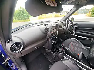 Used 2014 MINI Paceman Cooper S Blue - Interior and Exterior details 14
