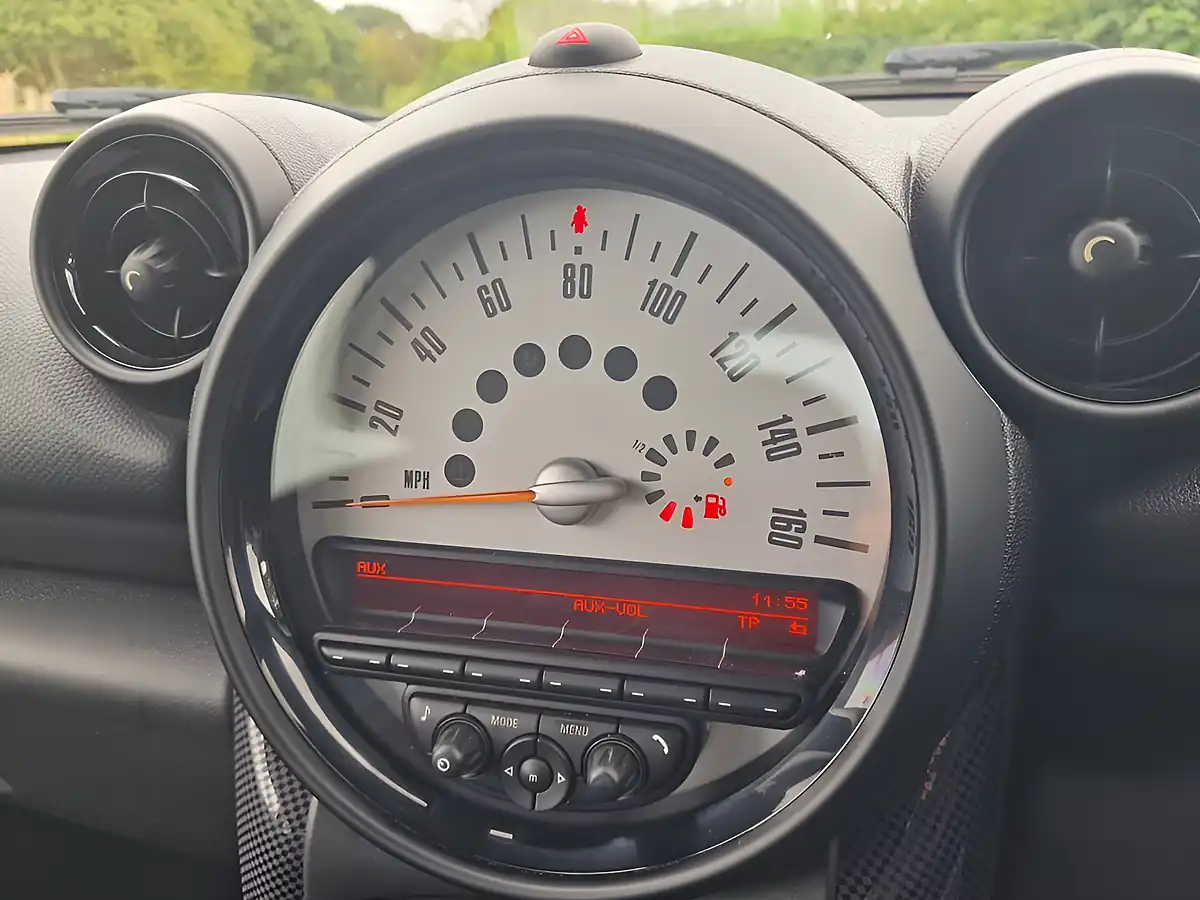 Used 2014 MINI Paceman Cooper S Blue - Interior and Exterior details 20
