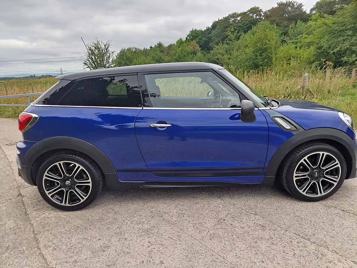 Used 2014 MINI Paceman Cooper S Blue - Interior and Exterior details 5
