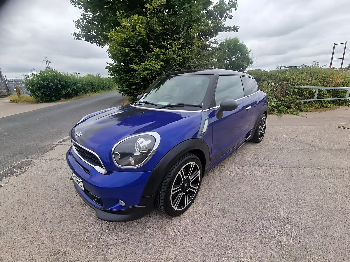 Used 2014 MINI Paceman Cooper S Blue - Interior and Exterior details 9