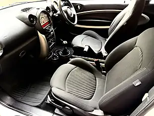 Used 2014 MINI Paceman Cooper White - Interior and Exterior details 11
