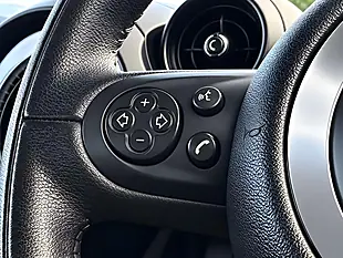 Used 2014 MINI Paceman Cooper White - Interior and Exterior details 12