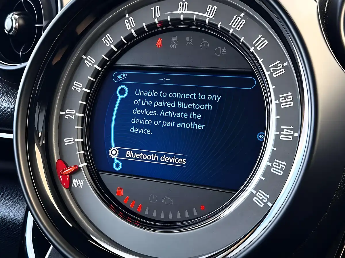 Used 2014 MINI Paceman Cooper White - Interior and Exterior details 15