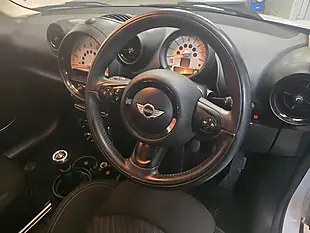 Used 2014 MINI Paceman Cooper White - Interior and Exterior details 13